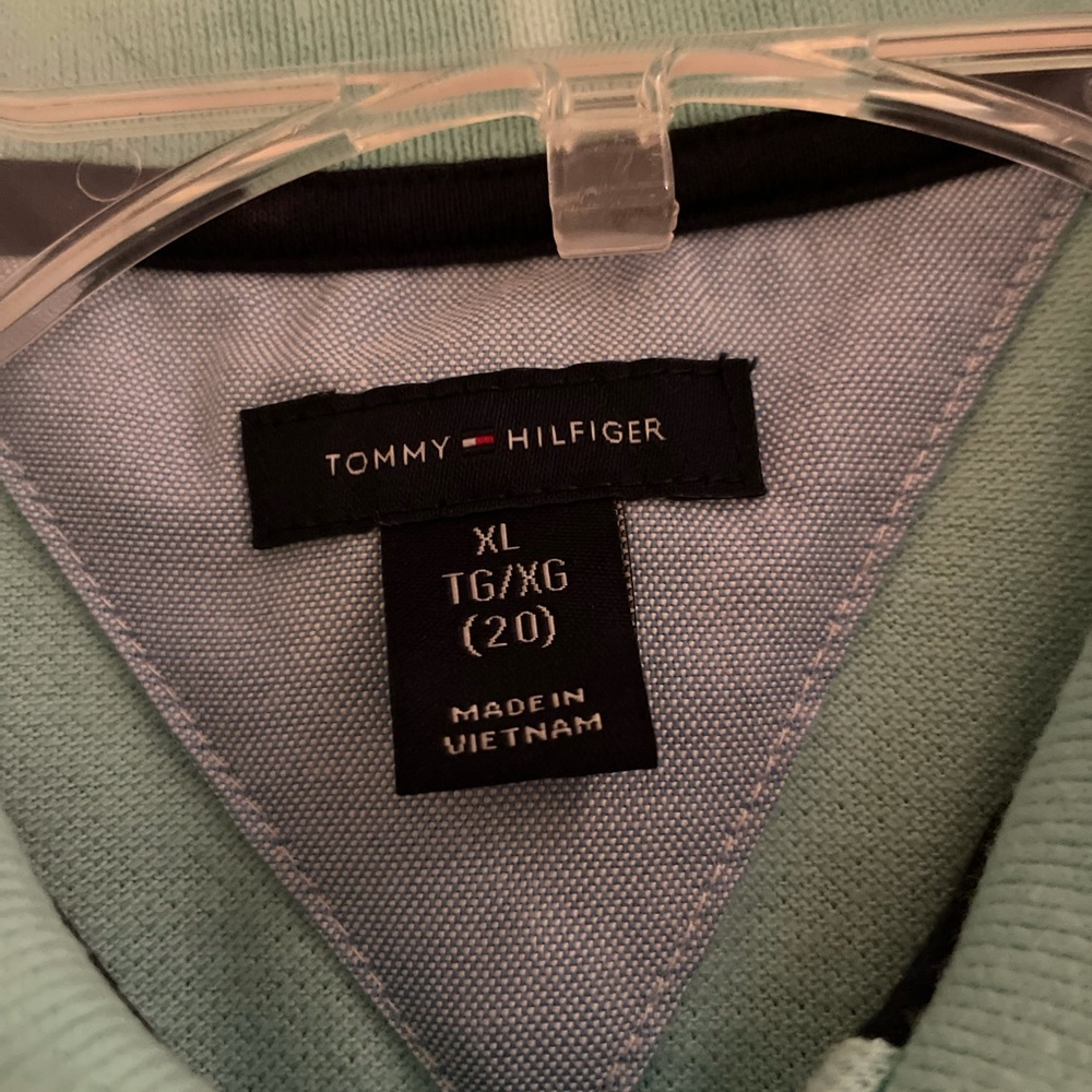 Tommy Hilfiger Polo, Boys XL - Picture 3 of 5